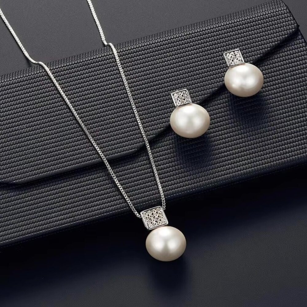 2 PCS Faux Pearl Pendant Women Necklace Earring Stud Set Silver Jewelry Set